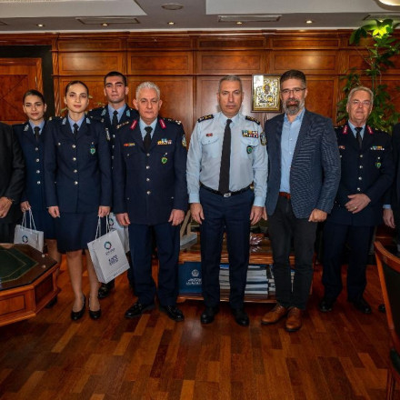 Βραβεία σε αριστούχους αποφοίτους  της Σχολής Αστυφυλάκων