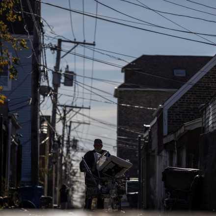 ΗΠΑ: Δίνουν «μπόνους» 3.000 δολαρίων σε κάθε παράνομο μετανάστη που θα φύγει από τη χώρα οικειοθελώς