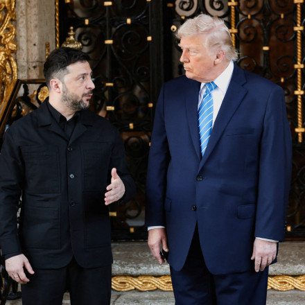 Σε εξέλιξη η συνάντηση Τραμπ με Ζελένσκι - «Πιστεύω ότι μπορούμε να καταλήξουμε σε μια συμφωνία»