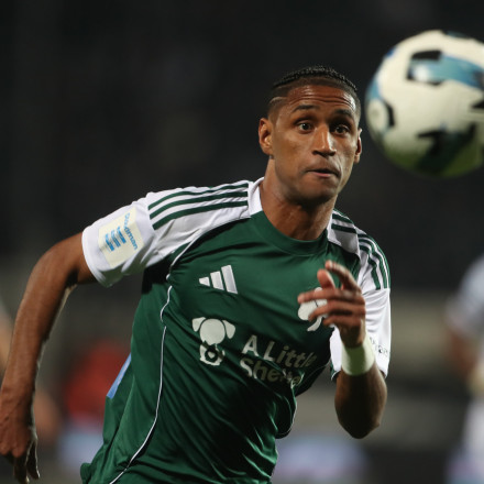 Η Γκρέμιο έχει έρθει σε επαφές με τον Τετέ για την επιστροφή του σύμφωνα με βραζιλιάνικο μέσο