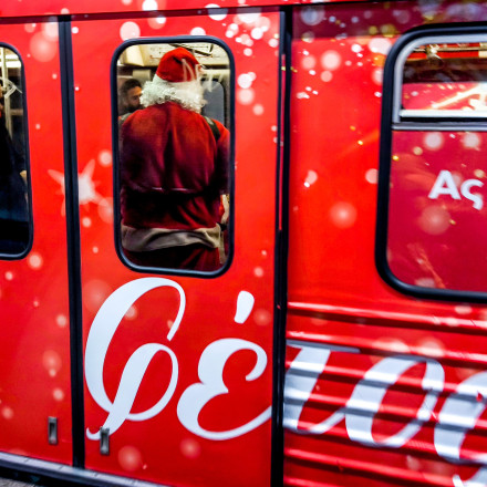 Πώς θα κινηθούν τα Μέσα Μαζικής Μεταφοράς τα Χριστούγεννα, την Πρωτοχρονιά και τα Θεοφάνια