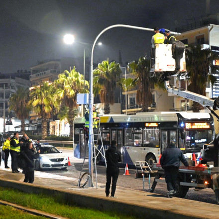 Έξυπνες κάμερες στην Παραλιακή με στόχο λιγότερα τροχαία και περισσότερη ασφάλεια