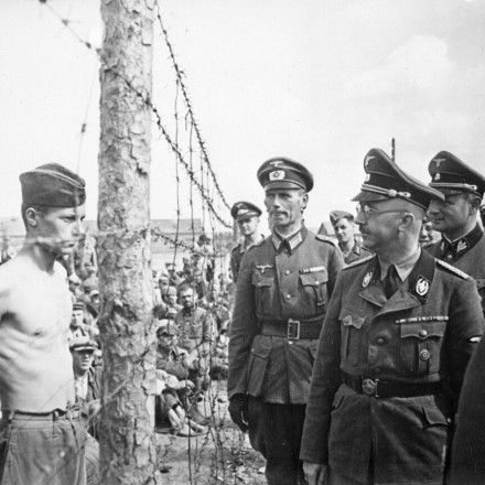 «Όλη μου η ζωή ήταν ένα ψέμα»: Σοκ για 47χρονο που ανακάλυψε ότι είναι εγγονός του Χάινριχ Χίμλερ