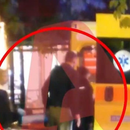 Άγρια σκηνικά με μαχαιρώματα στα Κάτω Πατήσια: Στο νοσοκομείο 2 άτομα - Βίντεο