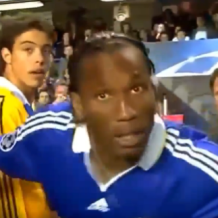 Τομ Όβρεμπο: Μετά την «σφαγιαστική» διαιτησία και τα γαλλικά του Ντρογκμπά στράφηκε στην επιστήμη