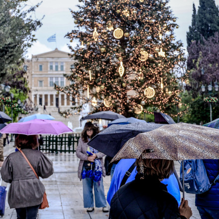 Άστατος καιρός τα Χριστούγεννα: Η πρόγνωση για τις γιορτές - Πού θα σημειωθούν έντονα φαινόμενα