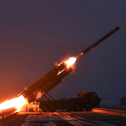 Βαλλιστικούς πυραύλους εκτόξευσε η Βόρεια Κορέα - Πρώτο «μήνυμα» μετά τη σύλληψη Μαδούρο