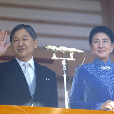 Πρωτοχρονιά με έκπληξη στην Ιαπωνία: Νεαρός γδύθηκε μπροστά στον αυτοκράτορα