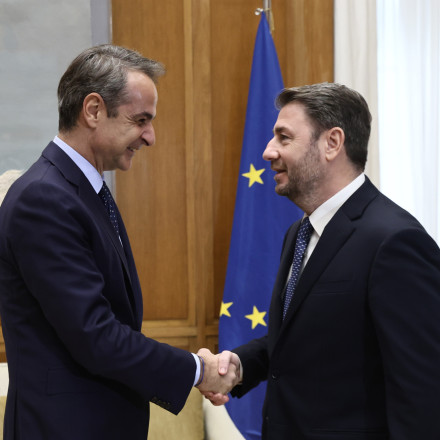 Μητσοτάκης καλεί Ανδρουλάκη σε συνάντηση για τις Ανεξάρτητες Αρχές