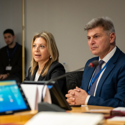 Ο προστάτης του συριζαϊσμού: Τα λέει στον Φαραντούρη για να τα ακούσουν στον Τσίπρα