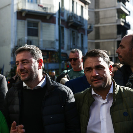 Στην τσίτα το ΠΑΣΟΚ για μια... μπίρα