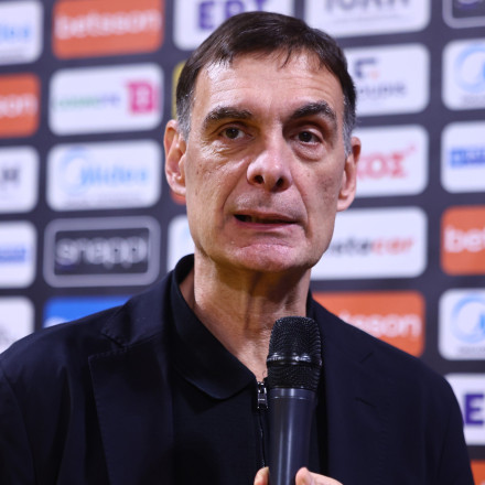 Μπαρτζώκας για Τζόουνς: «Ολοκληρώνεται το παζλ που είχαμε συμφωνήσει το καλοκαίρι» (vid)