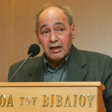 Πέθανε ο δημοσιογράφος, ποιητής και στιχουργός Ανδρέας Νεοφυτίδης