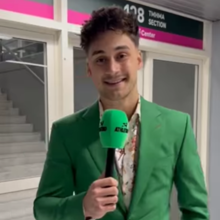 Ο ΜΚ εξηγεί πως έγινε Παναθηναϊκός και ρωτάει ποιος έχει το... συμβόλαιό του