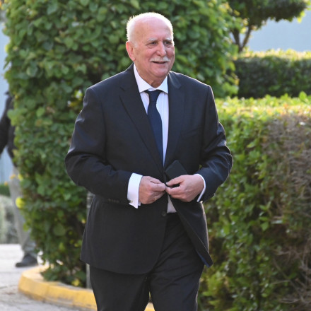 Γιώργος Παπαδάκης: Ο αγώνας για επιβίωση, η «κατάρα» της οικογένειάς του και η καταξίωση