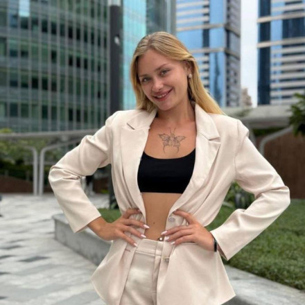 Περπάτησε ξανά το μοντέλο του OnlyFans που βασανίστηκε στο Ντουμπάι: «Της φέρθηκαν σαν κατοικίδιο»