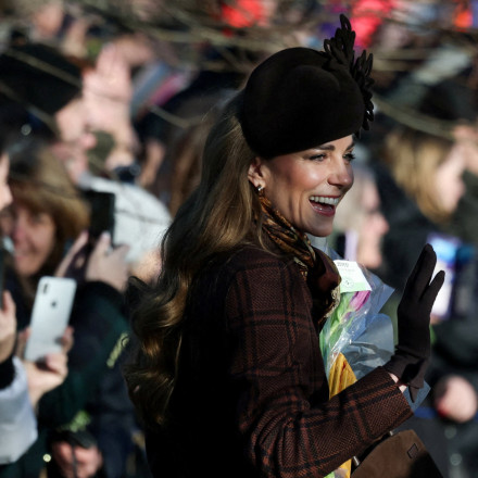 Το Grok του Μασκ «έγδυσε» και την πριγκίπισσα Κέιτ - Σάλος με ημίγυμνες φωτογραφίες της στα social