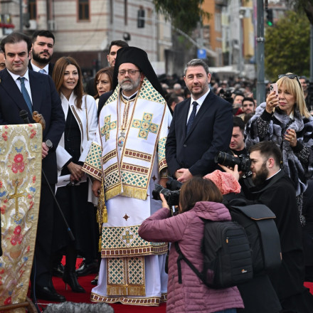 Ανδρουλάκης: «Το 2026 να φέρει λιγότερες ανισότητες και περισσότερη κοινωνική δικαιοσύνη»