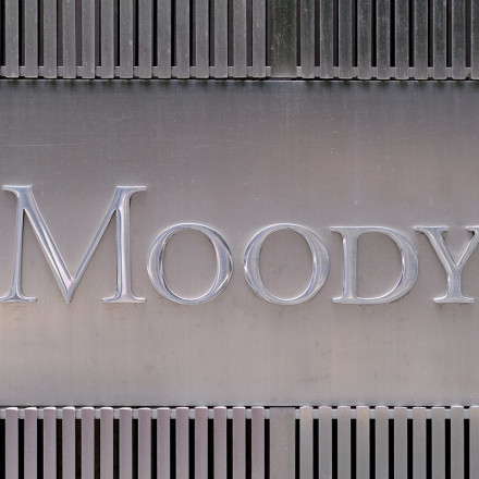 Moody’s: Θετική για τις ελληνικές τράπεζες - Καλύτερη η πορεία σε σχέση με τις ευρωπαϊκές