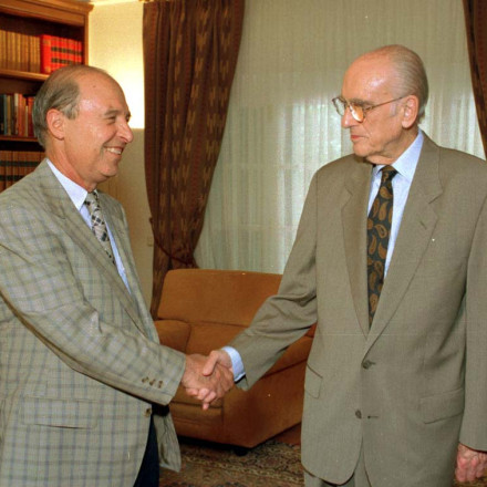 Από τον Ανδρέα στον Κώστα: Η ημέρα που ξεκίνησε η εποχή Σημίτη