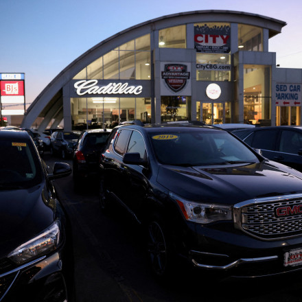 Απώλειες δισεκατομμυρίων για την General Motors από την υπαναχώρηση για τα ηλεκτρικά οχήματα