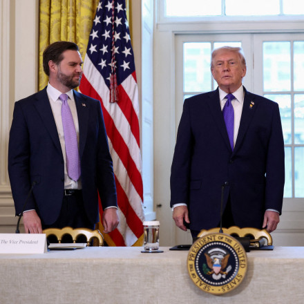 Ο Βανς συναντά σήμερα Δανούς και Γροιλανδούς αξιωματούχους στην Ουάσιγκτον