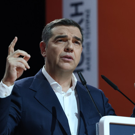 ΠΑΣΟΚ για Σαουλίδη και βιβλίο Τσίπρα: Καμία έκπληξη, ήταν ήδη εκτός από τις επιλογές του