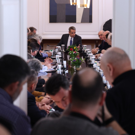 Μητσοτάκης σε αγρότες: «Τις εξελίξεις τις διαμορφώνουν οι παρόντες και όχι οι απόντες»