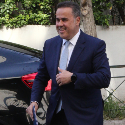 ΥΠΕΝ: Στο τραπέζι όλοι οι θεσμικοί πριν από τις αποφάσεις