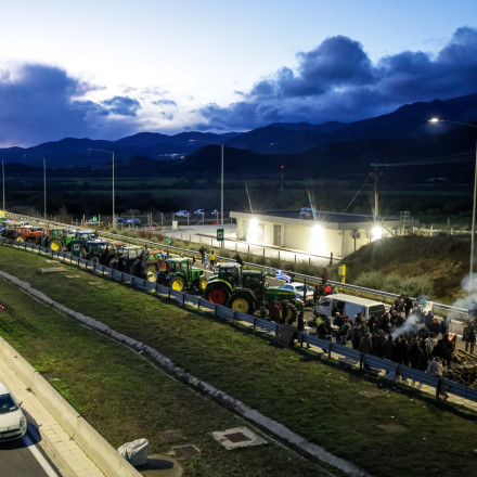 Ανοιχτό το μέτωπο με τους αγρότες – Επιβεβαιωμένη μόνο η δεύτερη συνάντηση στο Μαξίμου