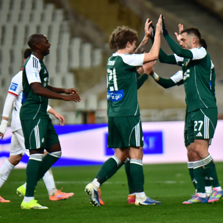 Παναθηναϊκός - Πανσερραϊκός 3-0: Έκανε τη δουλεία στο πρώτο ημίχρονο - Ντεμπούτο για Τεττέη