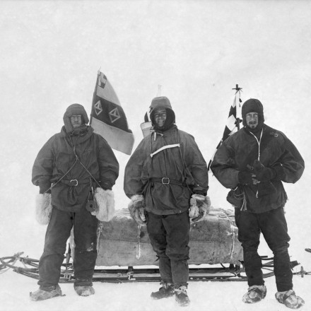 Όταν η «κούρσα» για τον Νότιο Πόλο οδήγησε στην πιο «ηρωική αποτυχία»