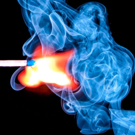 Μια 96χρονη αυτοπυρπολήθηκε στο Αιγάλεω - Νοσηλεύεται σε κρίσιμη κατάσταση