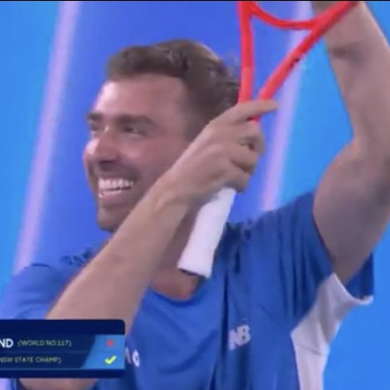 Από την αφάνεια, εκατομμυριούχος: Ο ερασιτέχνης Tζόρνταν Σμιθ που «καθήλωσε» το παγκόσμιο τένις