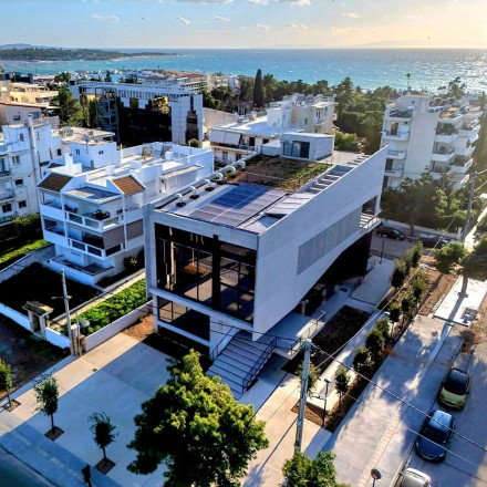 Παραδόθηκε το νέο Κέντρο Πολιτισμού του Δήμου Γλυφάδας