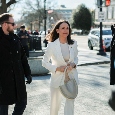 «Θαυμάσια η συνάντησή μου με τον Τραμπ» λέει η Κορίνα Ματσάδο - Του προσέφερε το Νόμπελ Ειρήνης