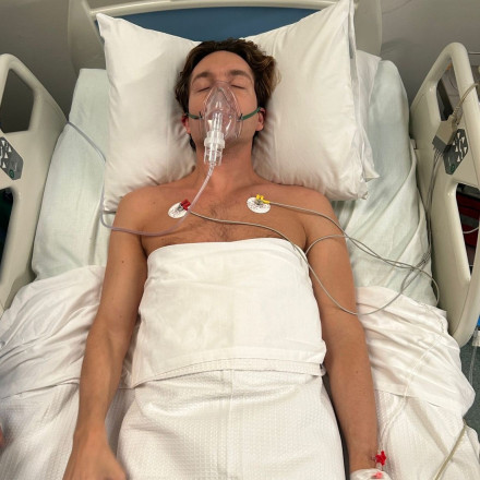 «Να μ’ αγαπάς»: Η Φωτεινή πυροβολεί τον Ορφέα - Χαροπαλεύει στο νοσοκομείο