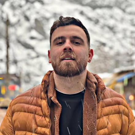 Ανατροπή με τον απαγχονισμό του Ερφάν Σολτανί: «Δεν έχει καταδικαστεί σε θάνατο», λέει το Ιράν