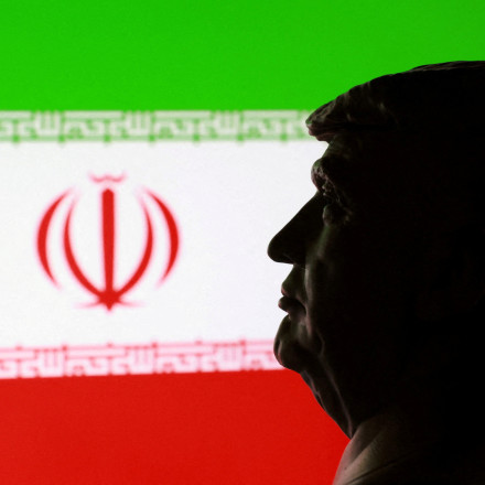 Πλήγμα των ΗΠΑ εντός 24 ωρών βλέπουν Ευρωπαίοι - Το Ιράν δηλώνει έτοιμο να απαντήσει «αποφασιστικά»