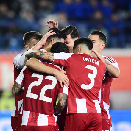 Super League: Η βαθμολογία μετά τις νίκες Ολυμπιακού και ΠΑΟΚ