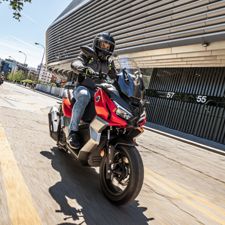 Voge SR2 ADV: Ικανό εντός και εκτός δρόμου με τιμή 2.995€