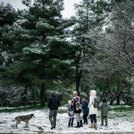 Καιρός: Στην καρδιά του χειμώνα με θυελλώδεις ανέμους, βροχές, χιόνια και τσουχτερό κρύο