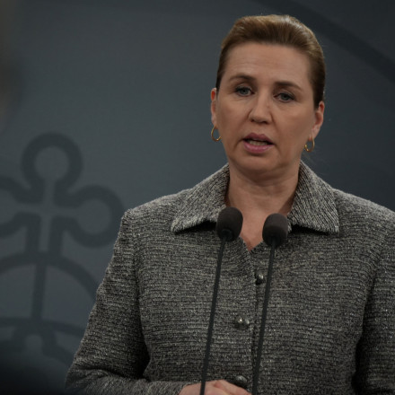 Πρωθυπουργός Δανίας: «Μπορούμε να διαπραγματευτούμε τα πάντα εκτός από την κυριαρχία μας»