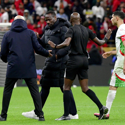 Το τρίτο ημίχρονο του τελικού στο «Κόπα Αφρικα»: Το Μαρόκο «κυνηγά» νομικά την Σενεγάλη