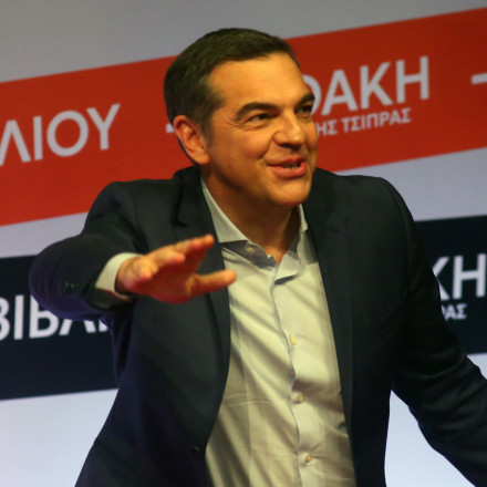 Τσίπρας: «H χώρα χρειάζεται ισχυρή κυβερνώσα προοδευτική παράταξη, όχι κόμματα διαμαρτυρίας»