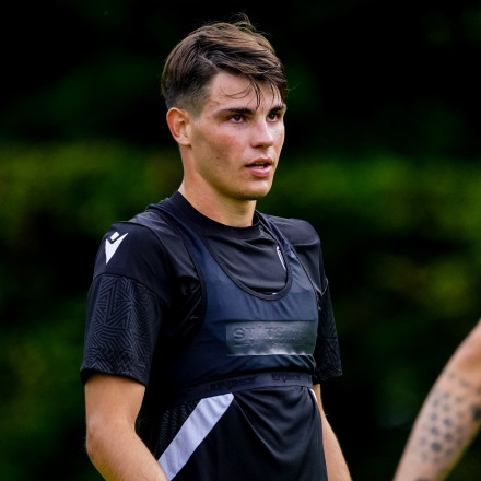 «Φεύγει ο Κούτσιας από τη Λουγκάνο μετά την επίθεση από συμπαίκτη του - Ετοιμάζει πρόταση η Ραπίντ»