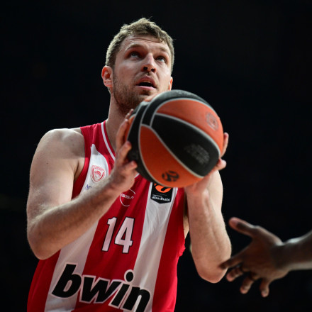 Η βαθμολογία της EuroLeague μετά τις νίκες Παναθηναϊκού AKTOR και Ολυμπιακού σε ελληνικό έδαφος