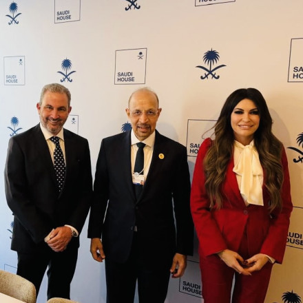 Επαφές Εξάρχου με Khalid Al-Falih και Eric Trump: Επενδύσεις και ελληνική οικονομία στην ατζέντα