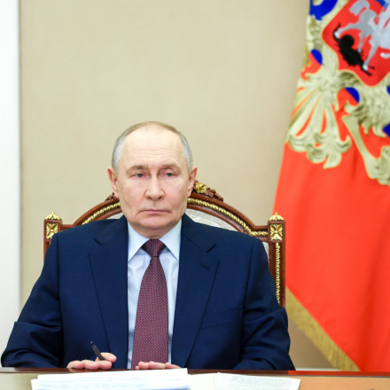 Πούτιν: Δεν μας αφορά το θέμα της Γροιλανδίας αλλά η Δανία την αντιμετωπίζει ως αποικία