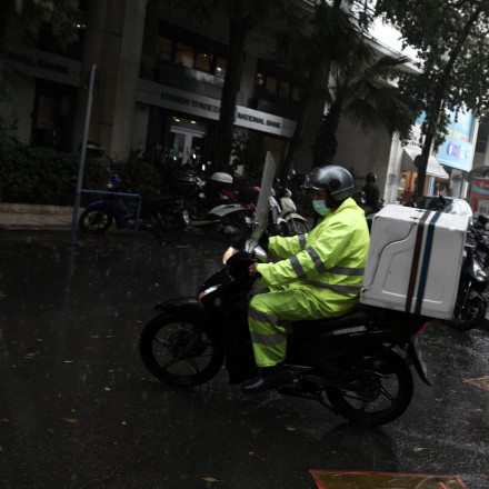 Κακοκαιρία: Τι ισχύει για εργαζόμενους σε ιδιωτικό τομέα - Έκτακτα μέτρα του υπουργείου Εργασίας